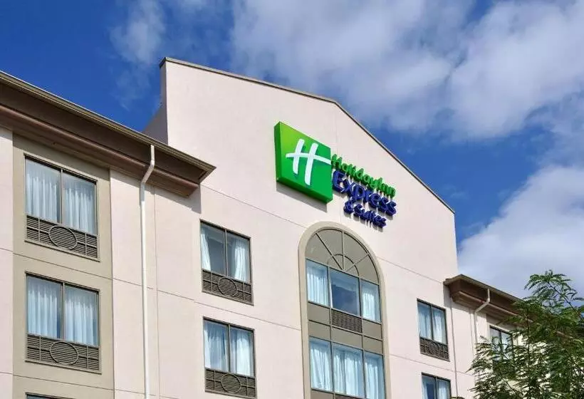 Fotos del hotel Holiday Inn Express  & Suites Ottawa Airport, An Ihg:  14