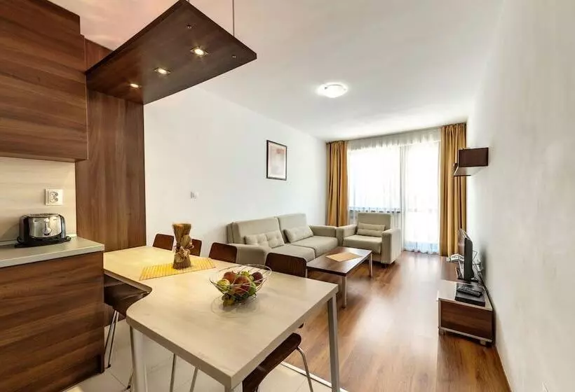 Fotos del hotel Belvedere Holiday Club:  13