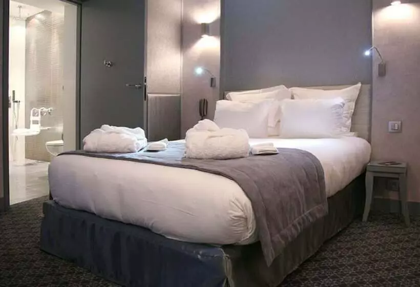 Fotos del hotel L'adresse:  8