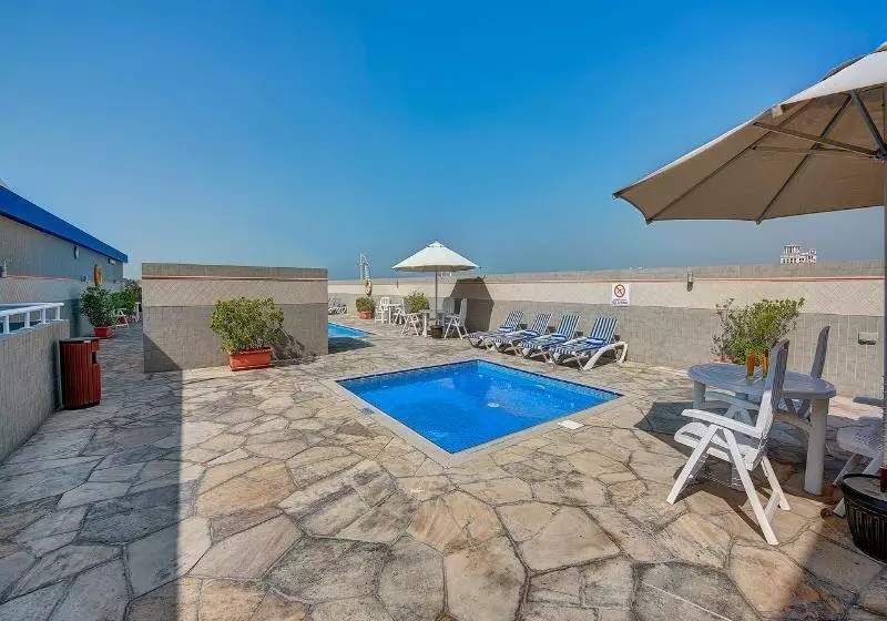 Fotos del hotel Rose Garden  Apartments  Barsha:  7