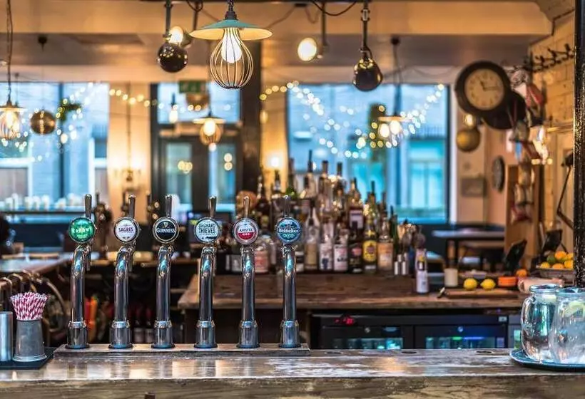 Fotos del hotel Old Ship Inn Hackney:  9