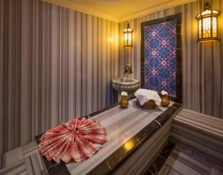 Fotos del hotel Titanic Port Bakirkoy:  17