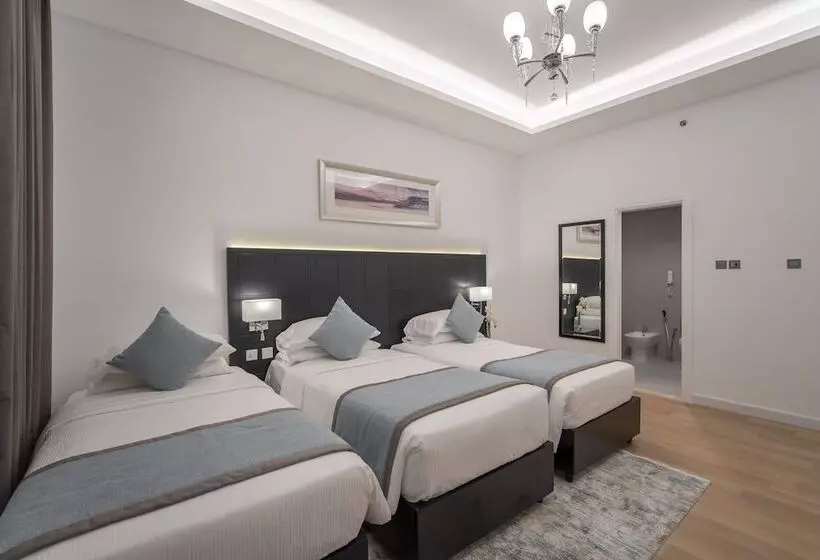 Fotos del hotel Rose Garden  Apartments  Barsha:  3