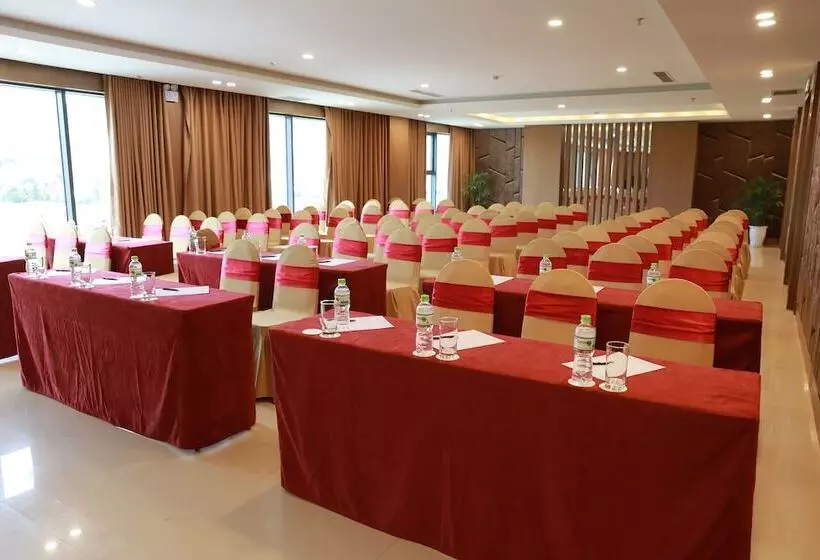 Fotos del hotel Muong Thanh Grand Con Cuong:  23
