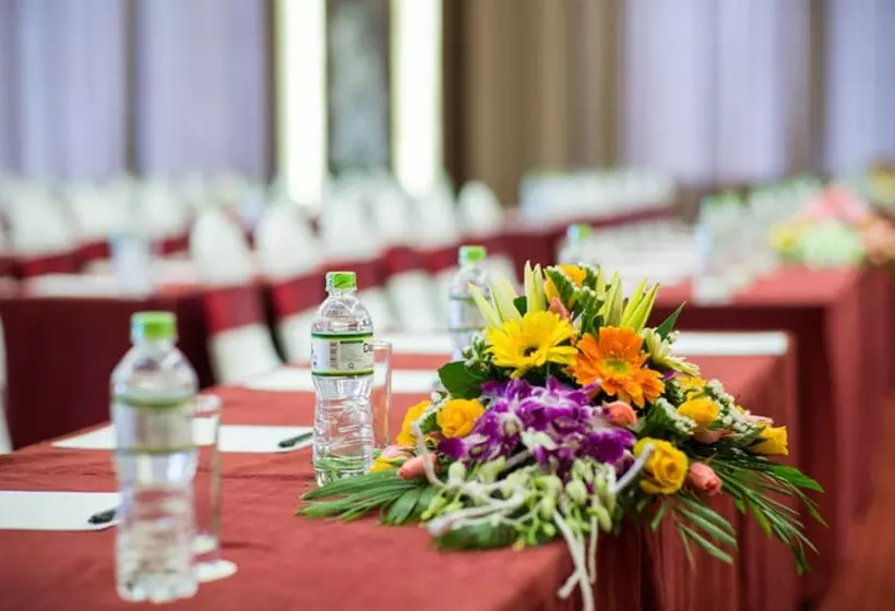 Fotos del hotel Muong Thanh Grand Con Cuong:  25