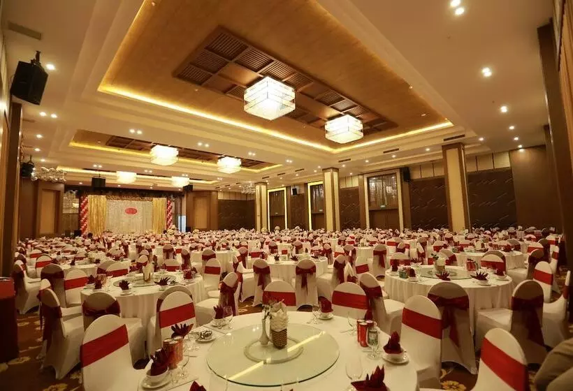 Fotos del hotel Muong Thanh Grand Con Cuong:  4