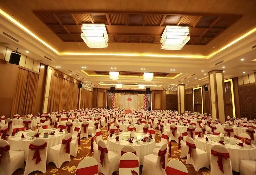 Fotos del hotel Muong Thanh Grand Con Cuong:  24