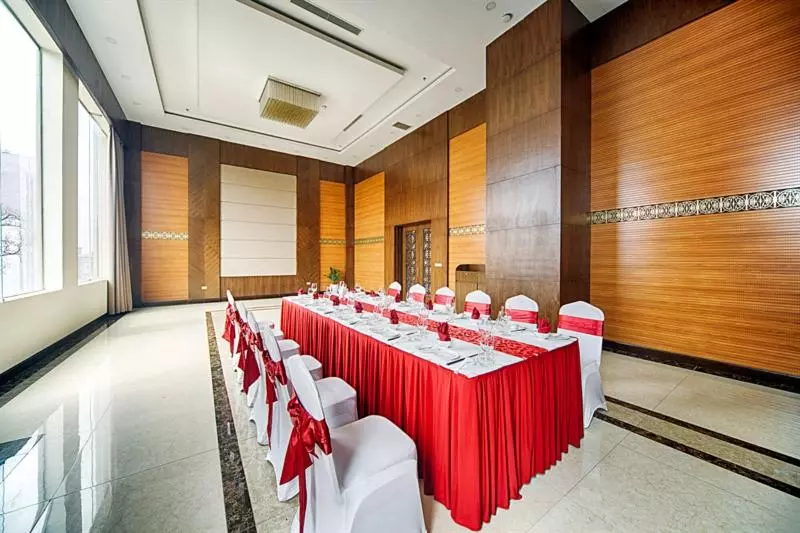 Fotos del hotel Muong Thanh Grand Con Cuong:  13