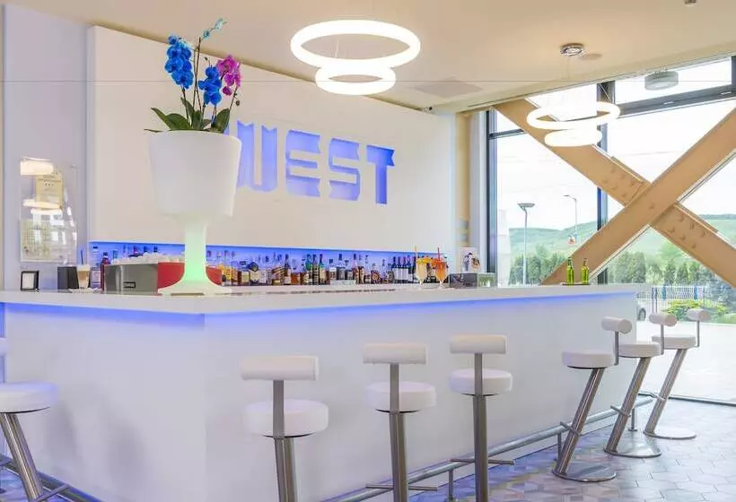 Fotos del hotel West City:  2