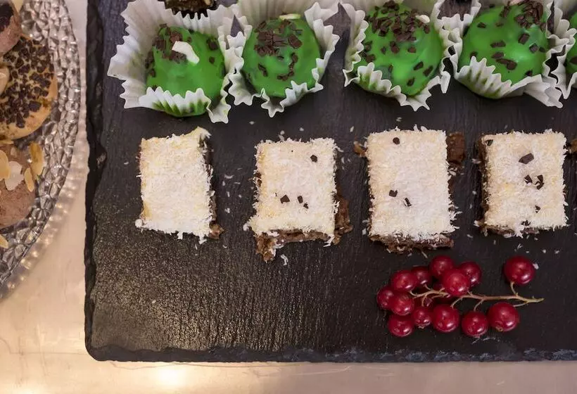 Fotos del hotel West City:  14