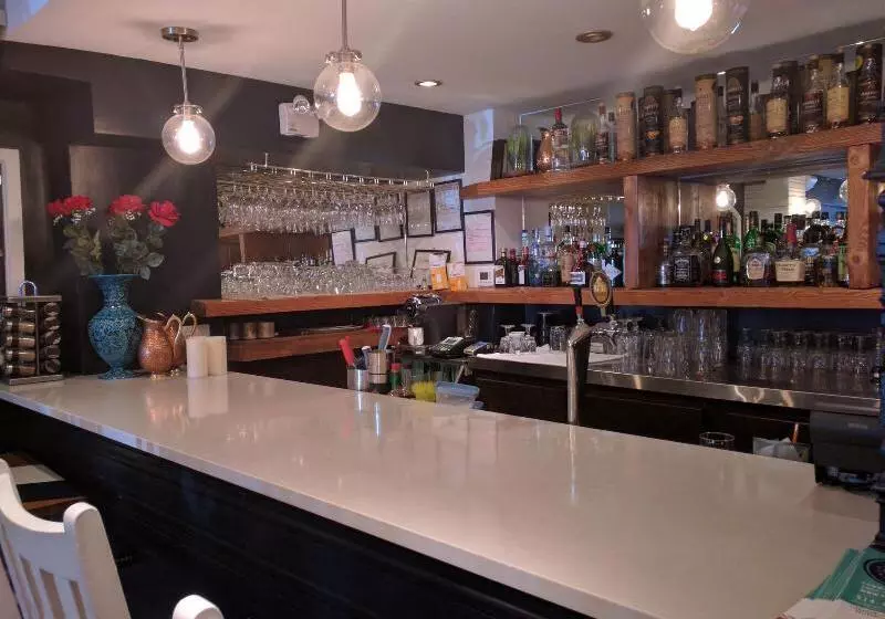 Fotos del hotel Auberge Du Carre Stlouis:  13