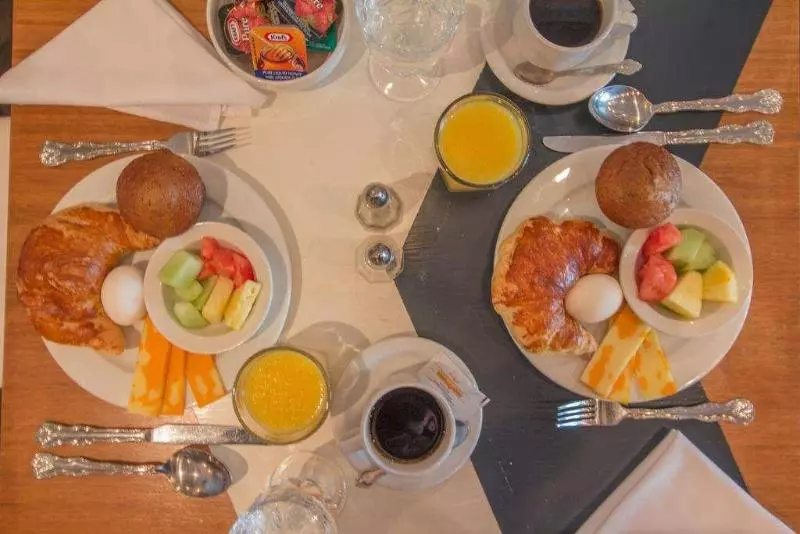 Fotos del hotel Auberge Du Carre Stlouis:  6