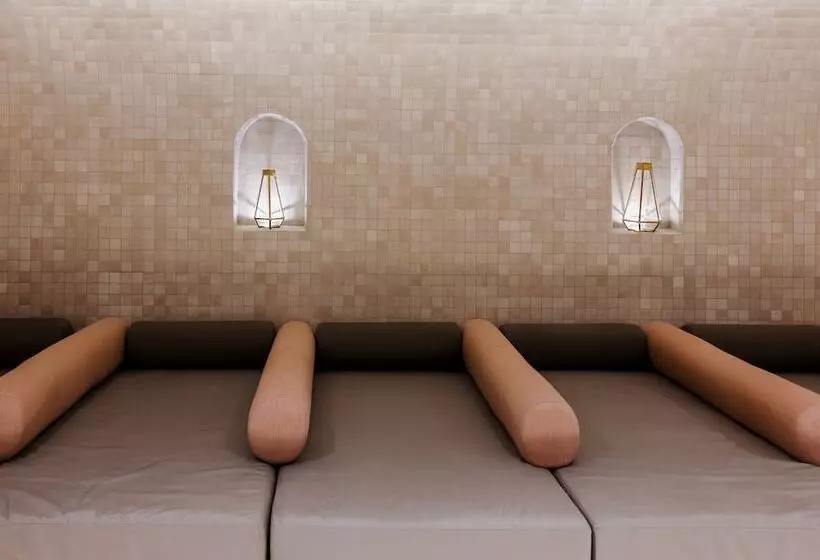 Fotos del hotel Auberge Du Carre Stlouis:  5