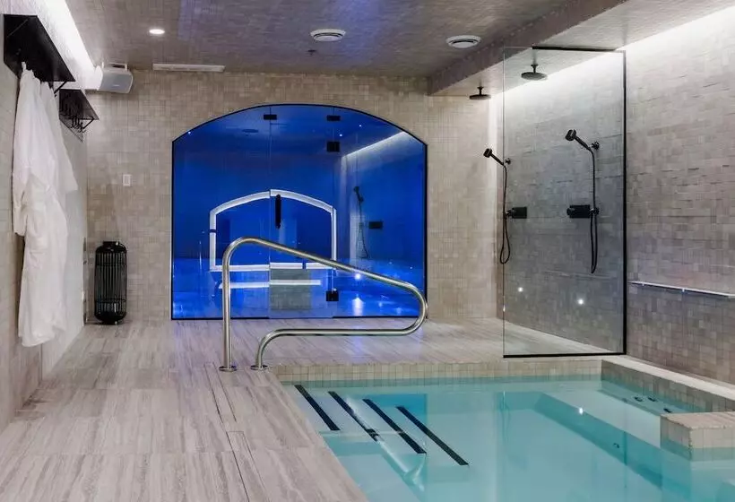 Fotos del hotel Auberge Du Carre Stlouis:  25