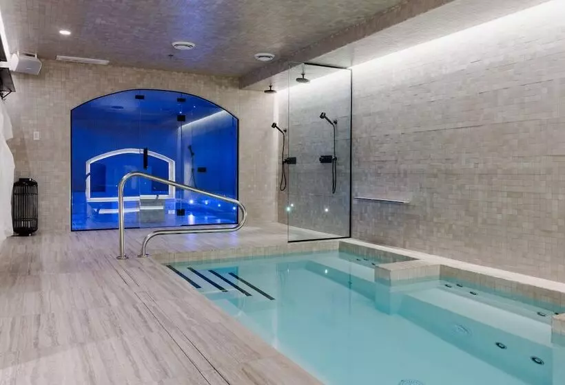 Fotos del hotel Auberge Du Carre Stlouis:  24