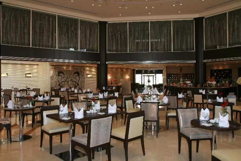 Fotos del hotel Holiday Inn Riyadh Izdihar, An Ihg:  9