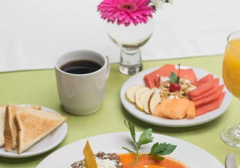 Fotos del hotel Mesón De Los Remedios:  24