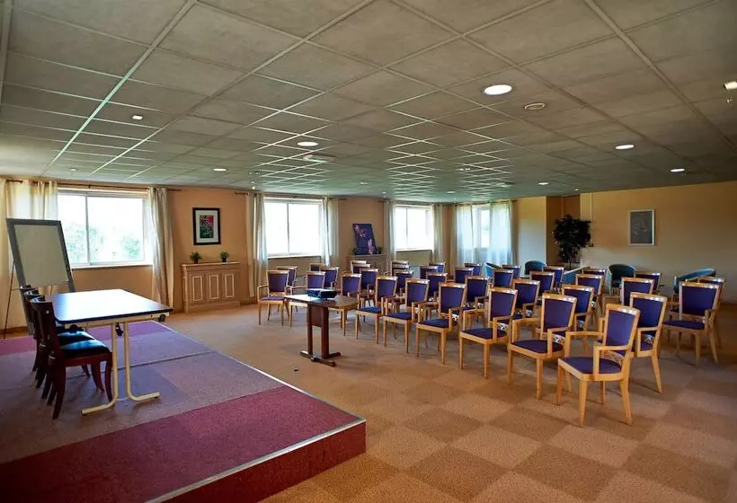 Fotos del hotel Residhotel Golf Grand Avignon:  13