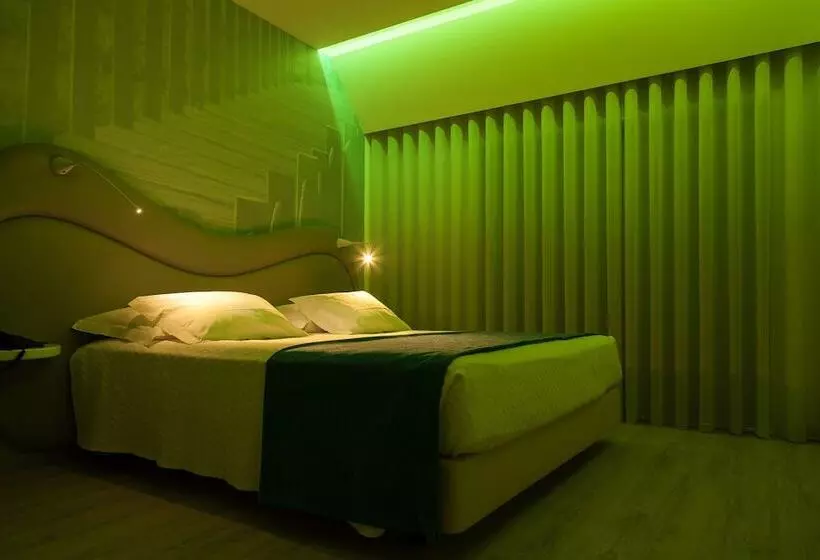 Fotos del hotel Varzinn:  18