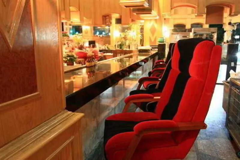 Fotos del hotel 13 Coins Ngamwongwan:  12