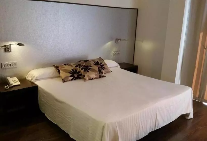 Fotos del hotel Embarcadero De Calahonda De Granada:  7