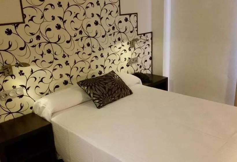 Fotos del hotel Embarcadero De Calahonda De Granada:  17