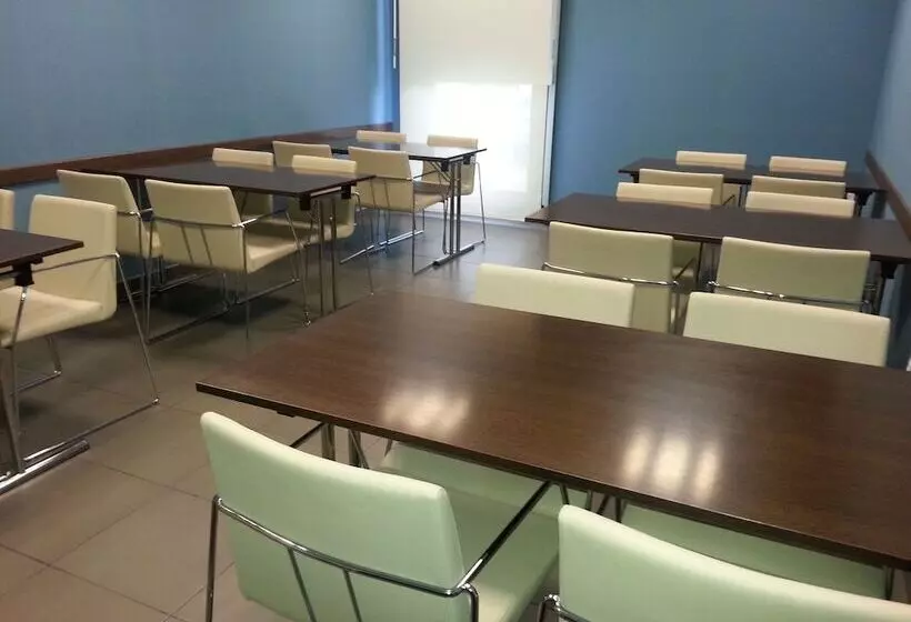 Fotos del hotel Holiday Inn Express Vitoria:  11