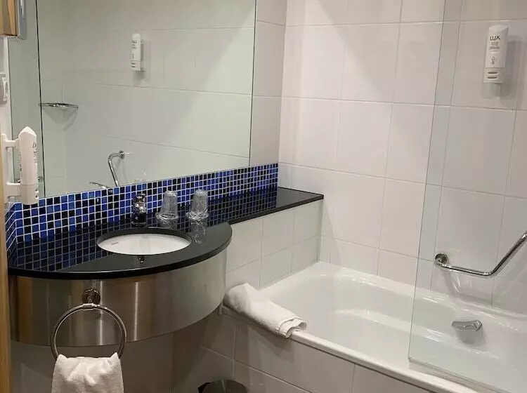 Fotos del hotel Holiday Inn Express Vitoria:  12