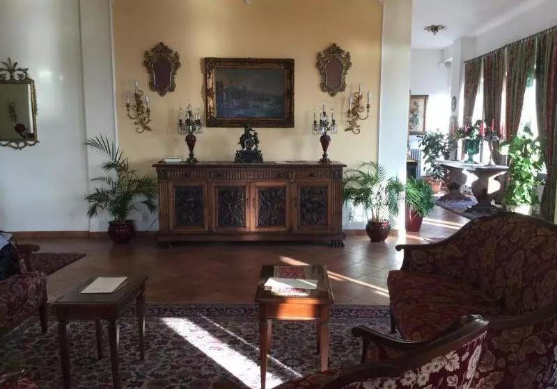 Fotos del hotel Sirius:  3