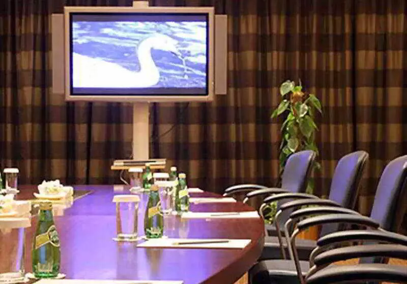 Fotos del hotel Pearl City Suites By Gemstones:  8