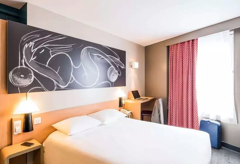 Ibis Marseille Bonneveine Calanques Plages