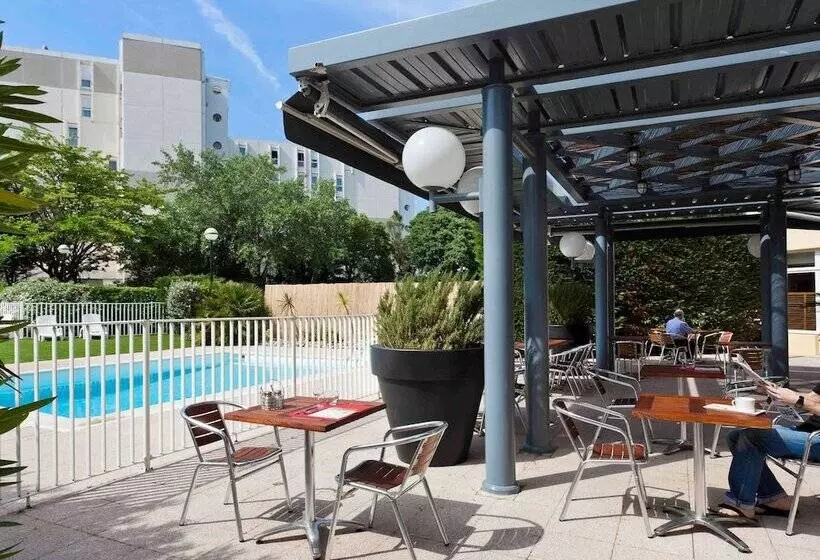 Fotos del hotel Ibis Marseille Bonneveine Calanques Plages:  9