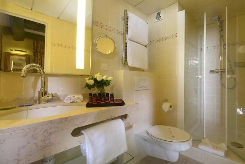 Fotos del hotel Le Relais Montmartre:  2