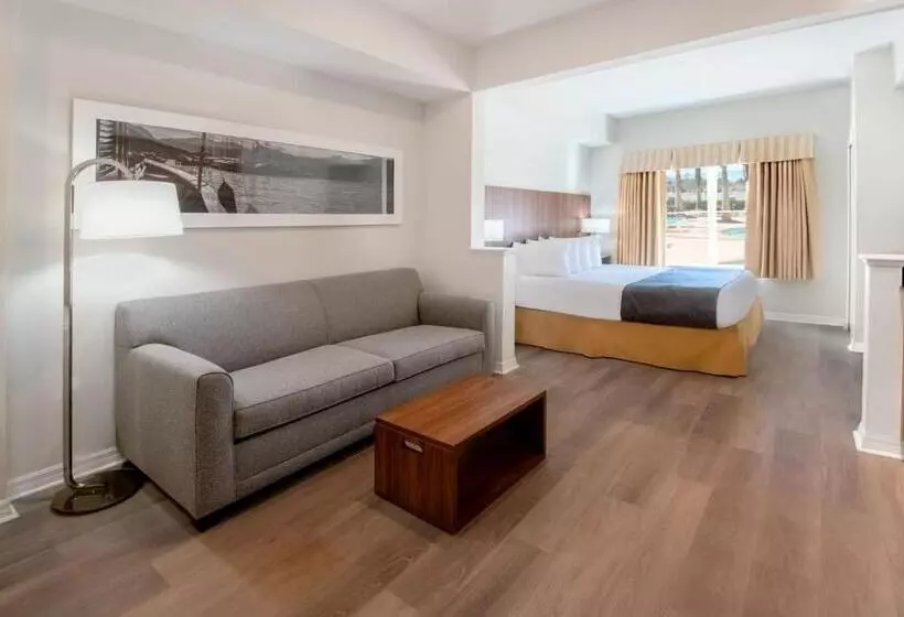 Fotos del hotel The Point Hotel & Suites Universal:  9