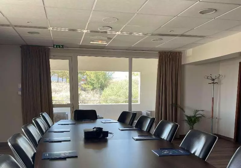 Fotos del hotel Kyriad Prestige Montpellier Ouest  Croix D Argent  A709:  22