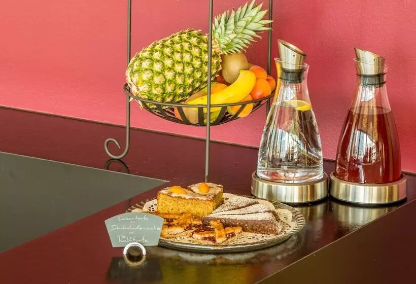 Fotos del hotel Dasbreitehotel Am Rhein:  15