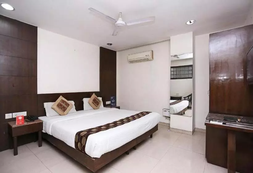 Fotos del hotel Grand Peepal:  16