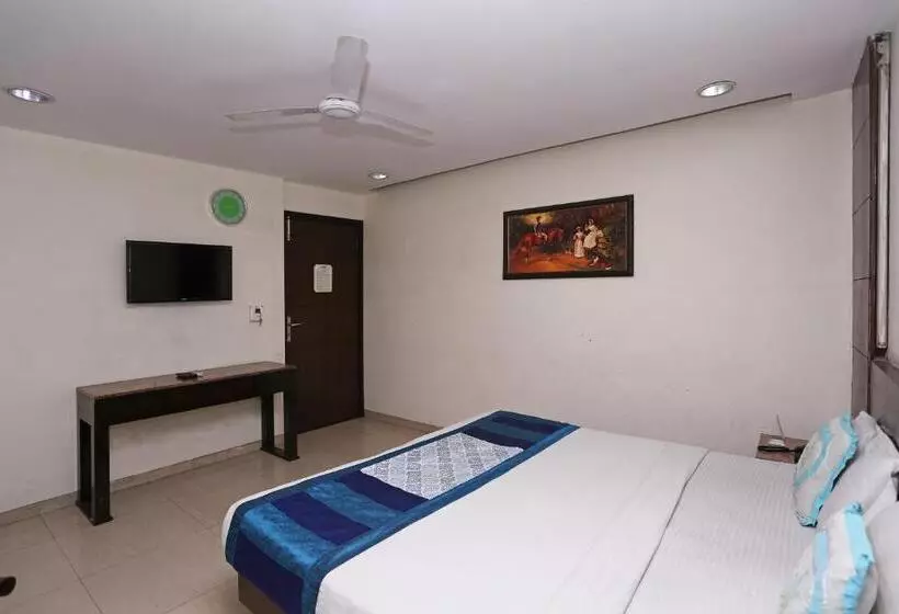 Fotos del hotel Grand Peepal:  22