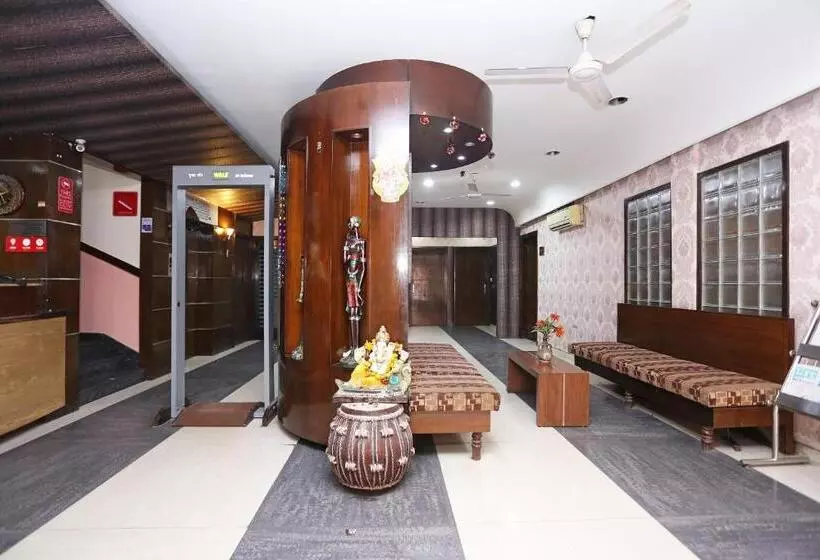 Fotos del hotel Grand Peepal:  8