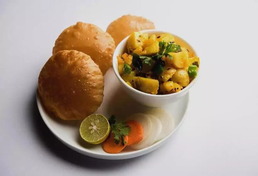 Fotos del hotel Grand Peepal:  14