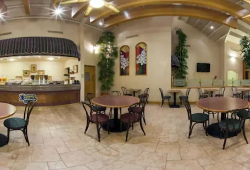 Fotos del hotel Holiday Inn Express Chihuahua, An Ihg:  12