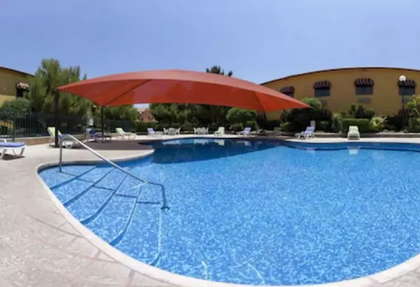 Holiday Inn Express Chihuahua, An Ihg