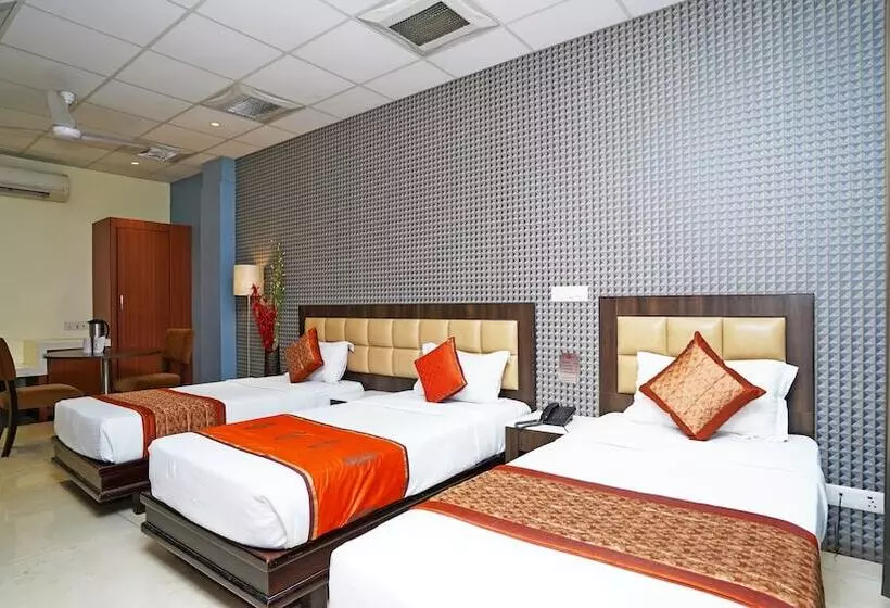 Fotos del hotel Pooja Palace:  19