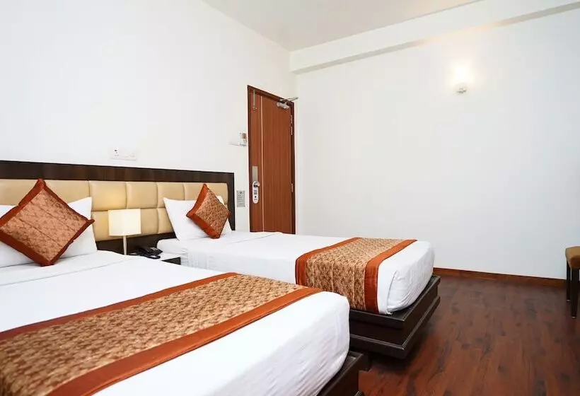 Fotos del hotel Pooja Palace:  18