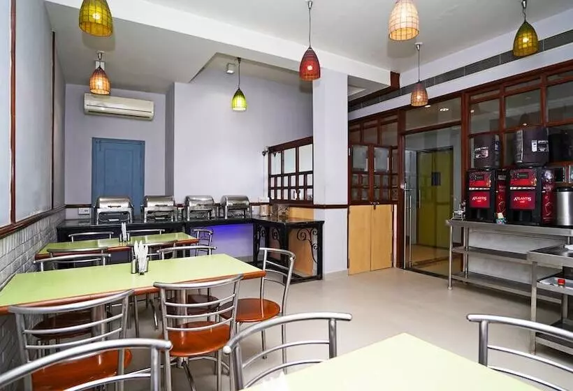 Fotos del hotel Pooja Palace:  12