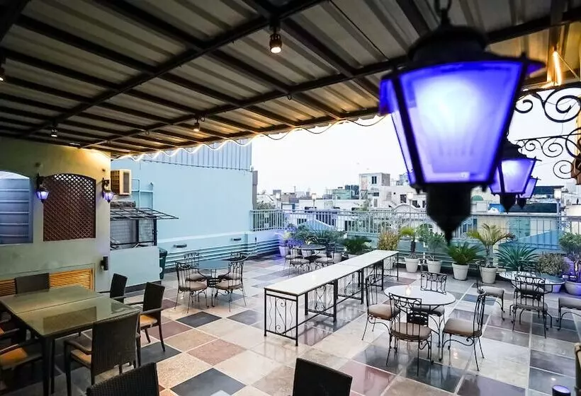 Fotos del hotel Pooja Palace:  8