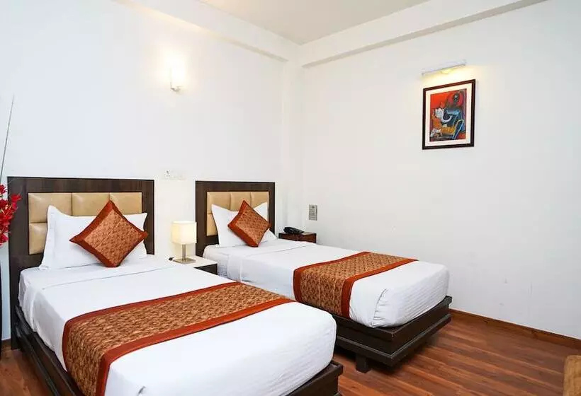 Fotos del hotel Pooja Palace:  11