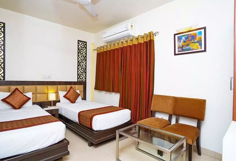 Fotos del hotel Pooja Palace:  21