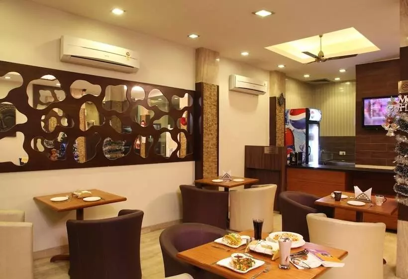 Fotos del hotel Rupam:  5