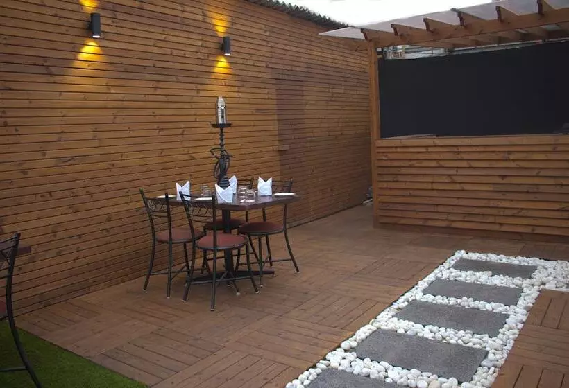 Fotos del hotel Sri Nanak Continental:  8